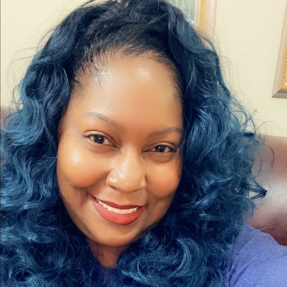 Meet your Posher, Genetra - Picture 2 of 4